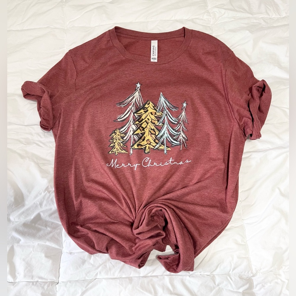 Women's "Merry Christmas" Tree Bella Canvas T-shirt Size L Heather Clay
